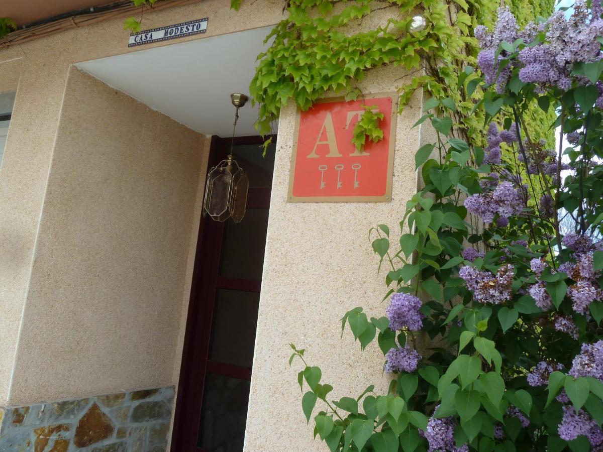 Apartamentos Casa Modesto Эскалона Экстерьер фото